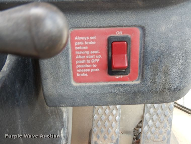 image for item DC2023 2004 John Deere 544J  wheel loader