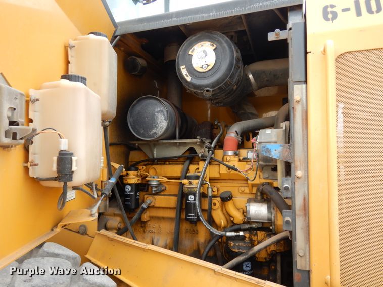 image for item DC2023 2004 John Deere 544J  wheel loader