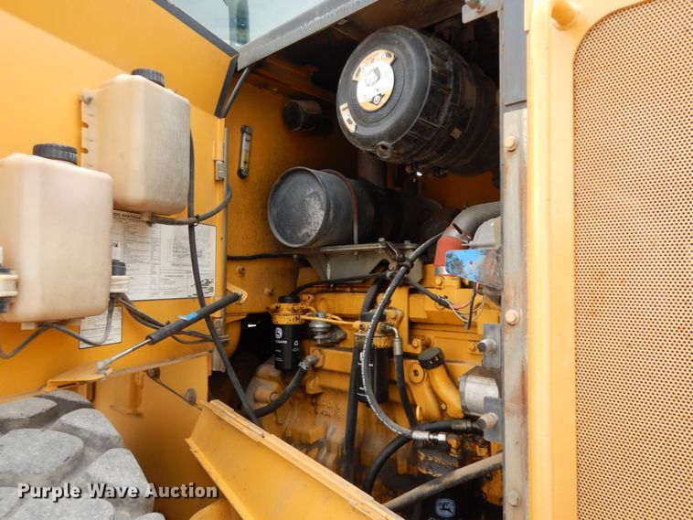 image for item DC2023 2004 John Deere 544J  wheel loader