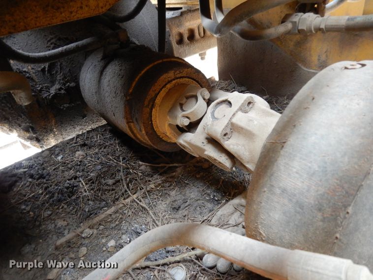 image for item DC2023 2004 John Deere 544J  wheel loader