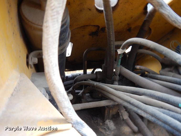 image for item DC2023 2004 John Deere 544J  wheel loader