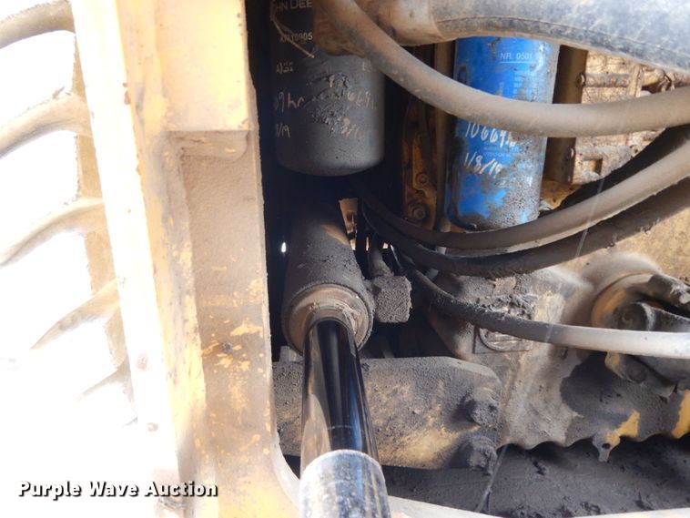 image for item DC2023 2004 John Deere 544J  wheel loader