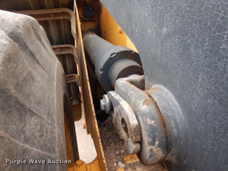 image for item DC2023 2004 John Deere 544J  wheel loader