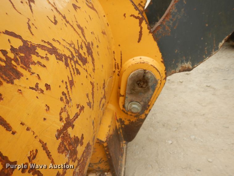 image for item DC2023 2004 John Deere 544J  wheel loader