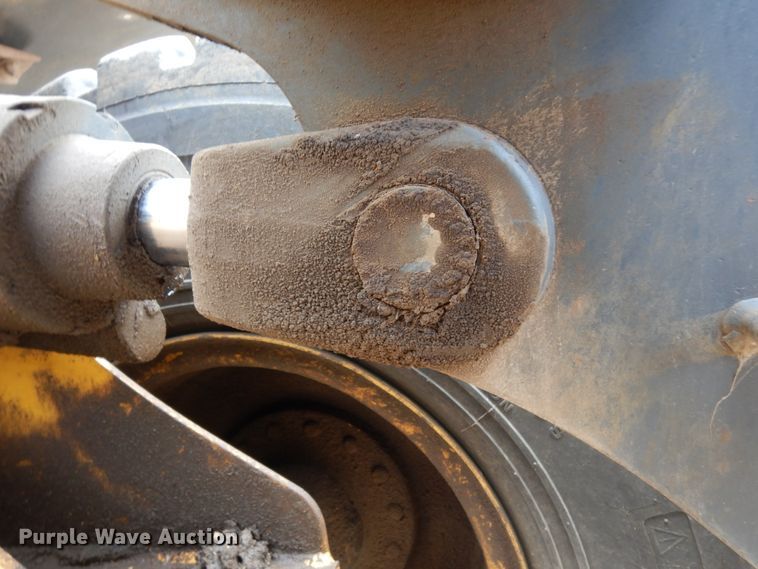 image for item DC2023 2004 John Deere 544J  wheel loader