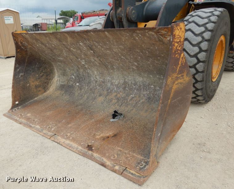 image for item DC2023 2004 John Deere 544J  wheel loader