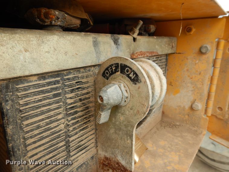 image for item DC2023 2004 John Deere 544J  wheel loader