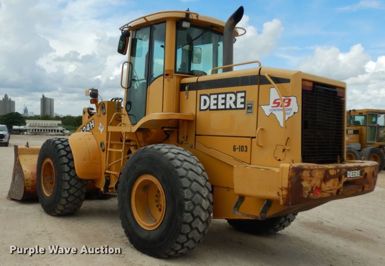 image for item DC2024 2000 John Deere 624H  wheel loader