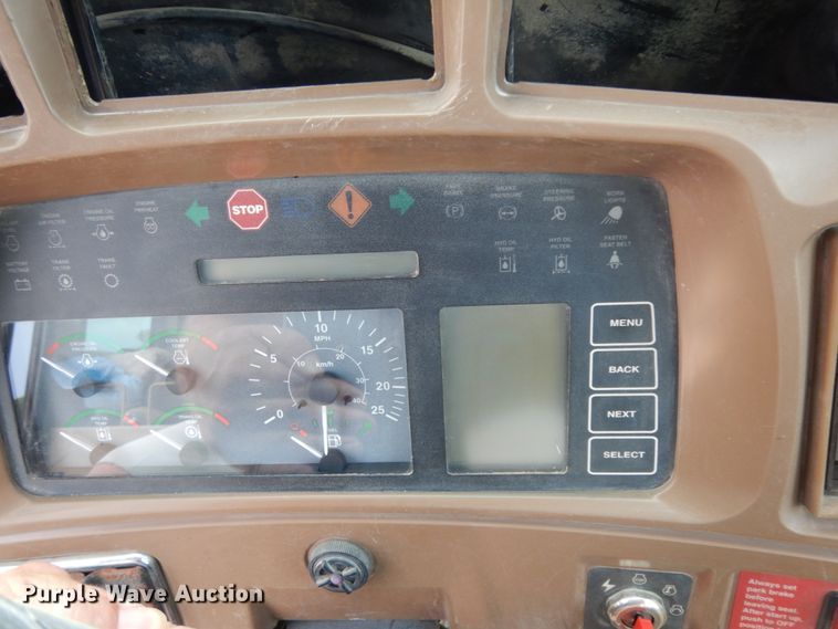 image for item DC2024 2000 John Deere 624H  wheel loader