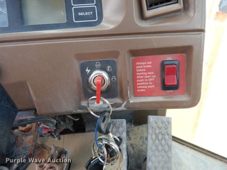 image for item DC2024 2000 John Deere 624H  wheel loader