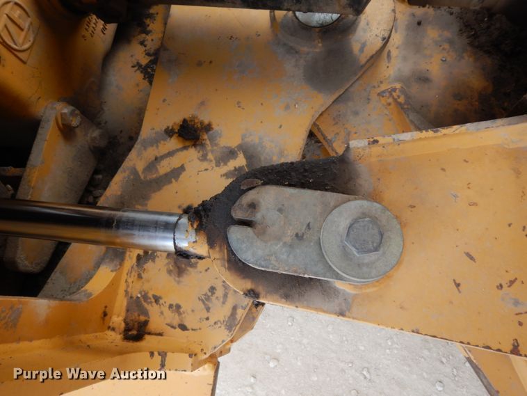 image for item DC2024 2000 John Deere 624H  wheel loader