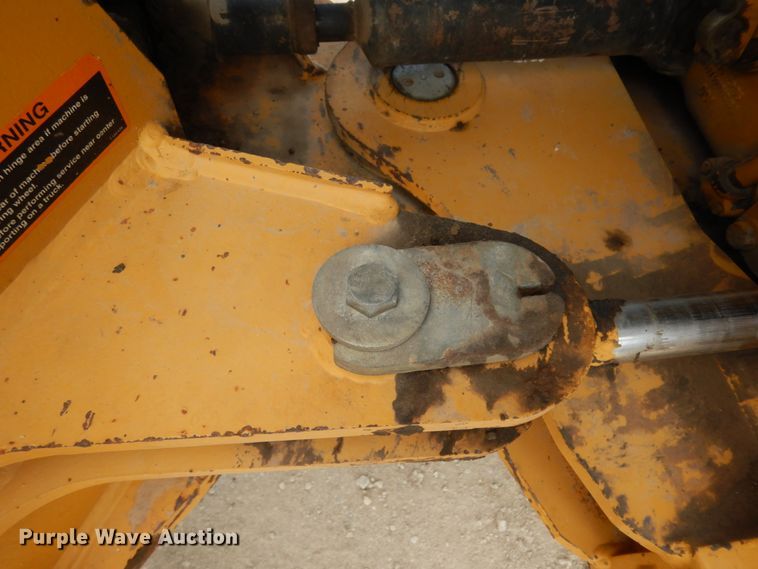 image for item DC2024 2000 John Deere 624H  wheel loader