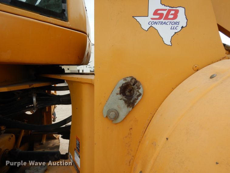 image for item DC2024 2000 John Deere 624H  wheel loader