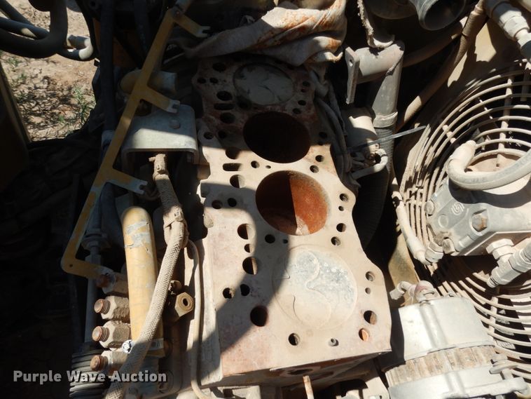 image for item DC2029 2006 Caterpillar CB-334E  vibratory double drum roller