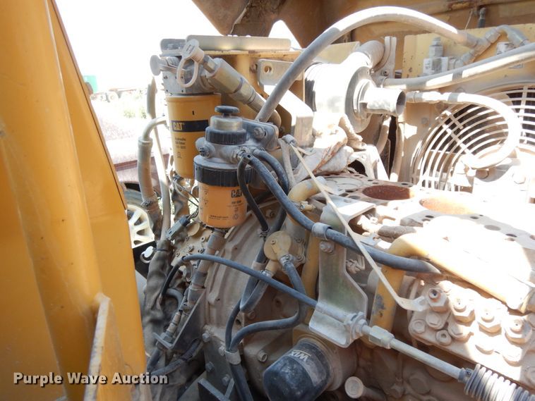 image for item DC2029 2006 Caterpillar CB-334E  vibratory double drum roller