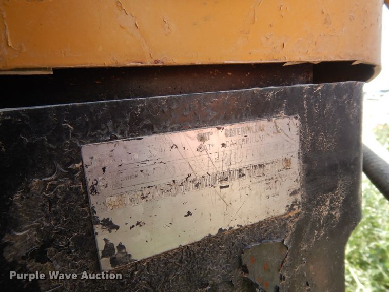 image for item DC2029 2006 Caterpillar CB-334E  vibratory double drum roller