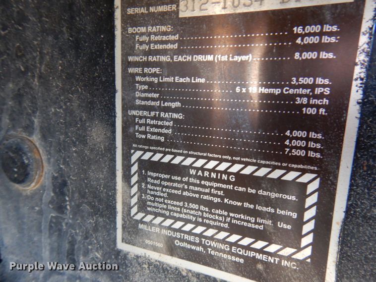 image for item DF6467 2017 Ford F350 Super Duty  SuperCab tow truck