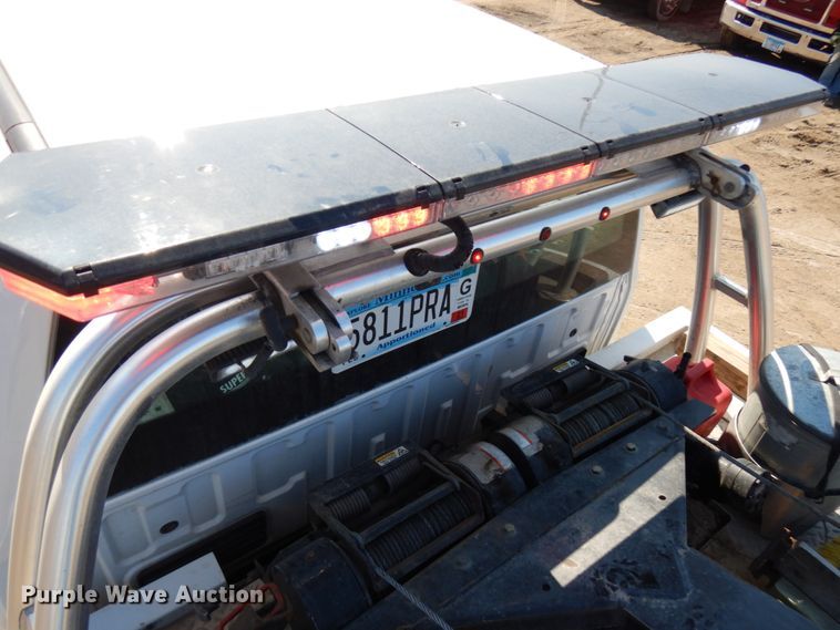 image for item DF6467 2017 Ford F350 Super Duty  SuperCab tow truck