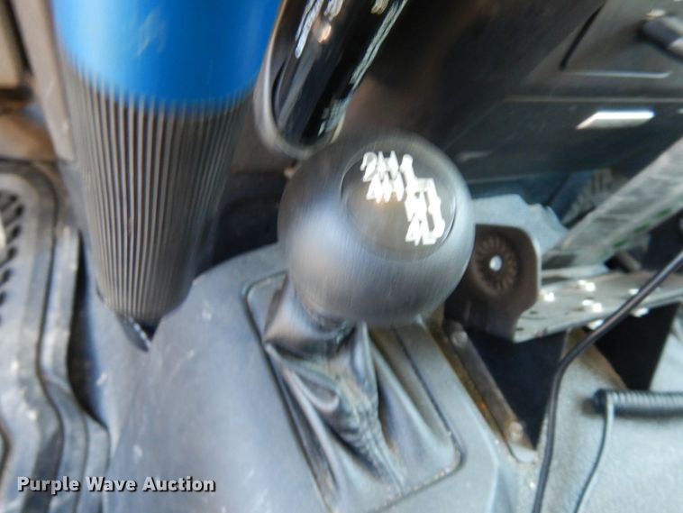 image for item DF6467 2017 Ford F350 Super Duty  SuperCab tow truck