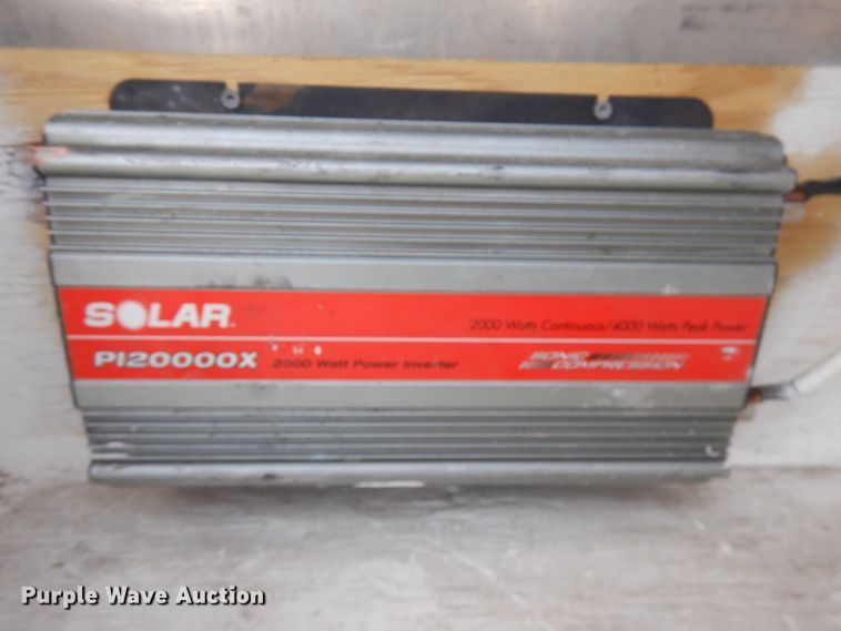 image for item DF6472 2011 Ford F350 Super Duty  SuperCab tow truck