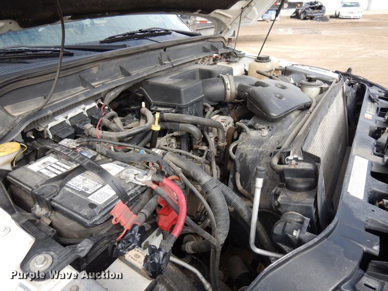 image for item DF6472 2011 Ford F350 Super Duty  SuperCab tow truck