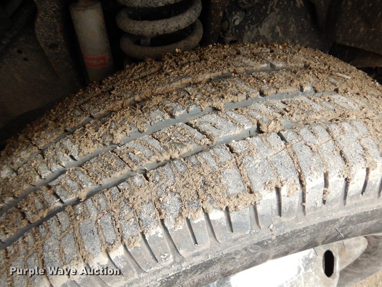 image for item DF6472 2011 Ford F350 Super Duty  SuperCab tow truck