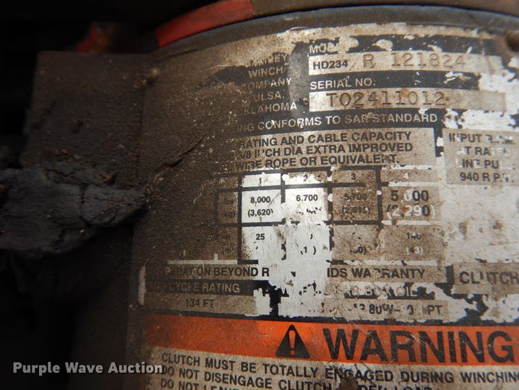 image for item DF6473 2011 Ford F350 Super Duty  SuperCab tow truck