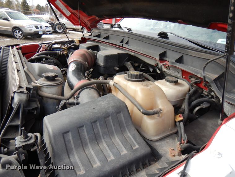 image for item DF6473 2011 Ford F350 Super Duty  SuperCab tow truck