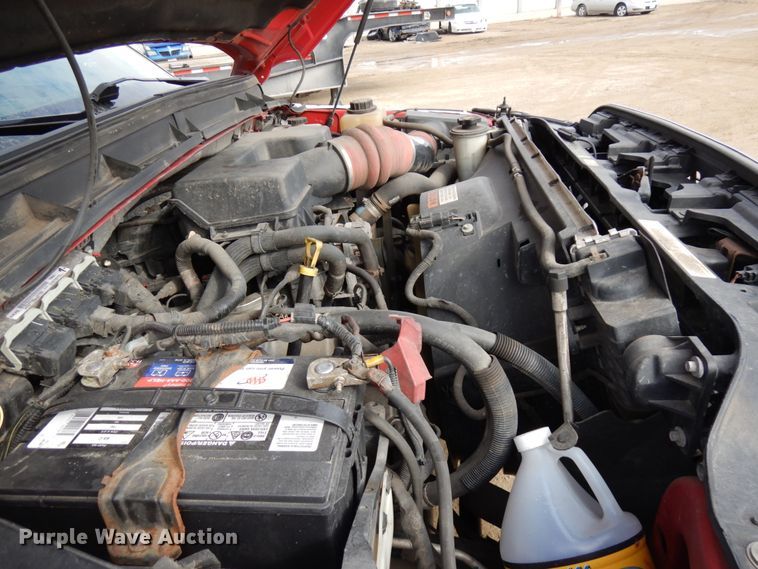 image for item DF6473 2011 Ford F350 Super Duty  SuperCab tow truck