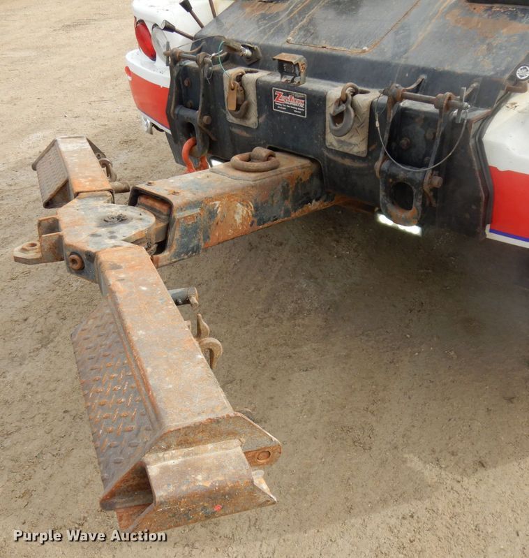 image for item DF6475 2018 Ford F350 Super Duty  SuperCab tow truck