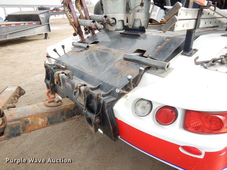 image for item DF6475 2018 Ford F350 Super Duty  SuperCab tow truck