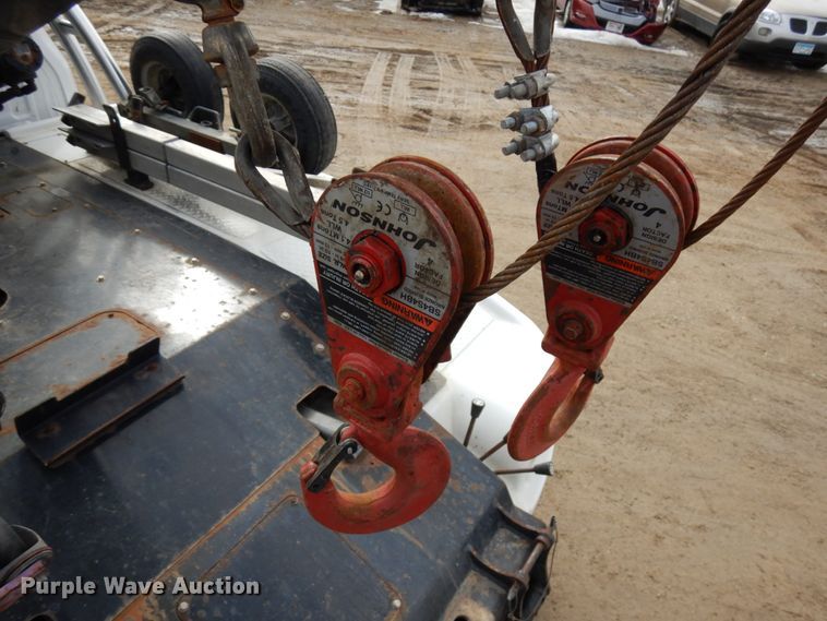 image for item DF6475 2018 Ford F350 Super Duty  SuperCab tow truck