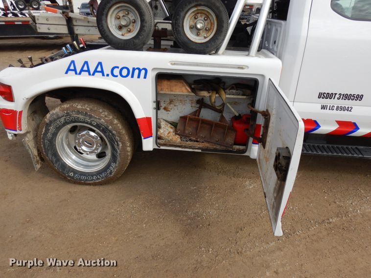 image for item DF6475 2018 Ford F350 Super Duty  SuperCab tow truck