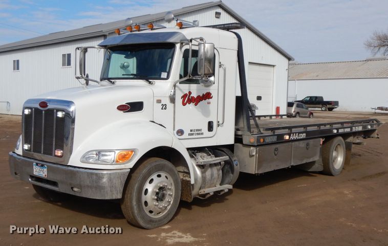 image for item DF6480 2020 Peterbilt 337  rollback truck