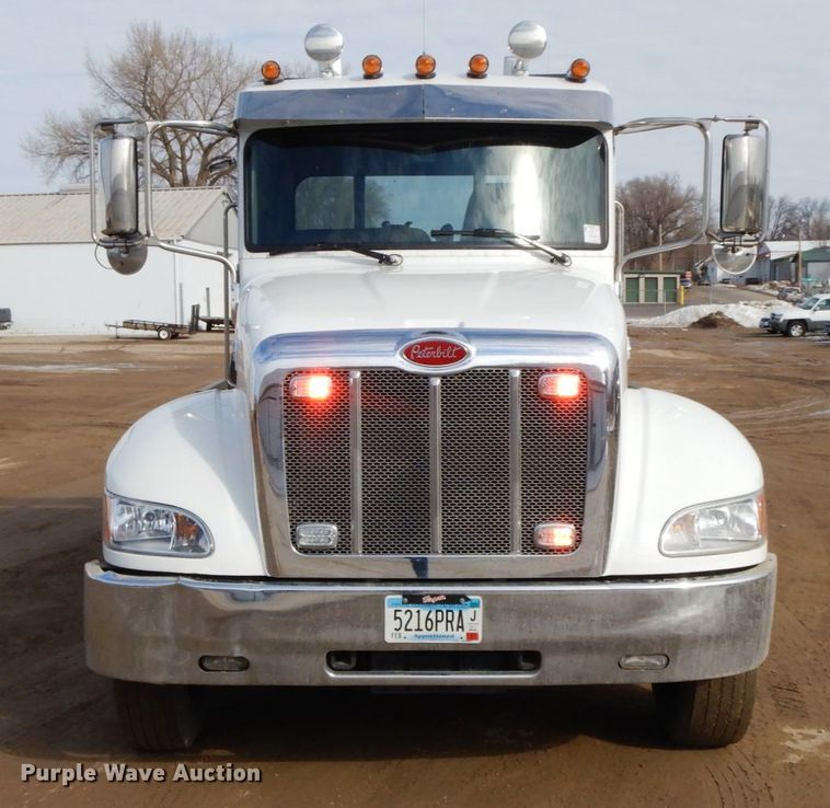 image for item DF6480 2020 Peterbilt 337  rollback truck