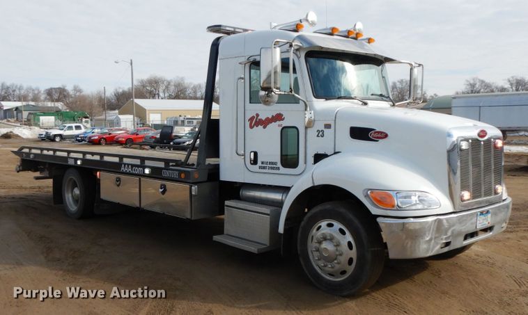 image for item DF6480 2020 Peterbilt 337  rollback truck