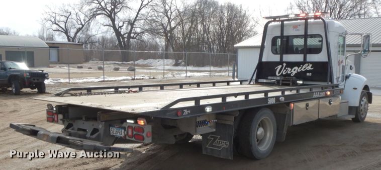 image for item DF6480 2020 Peterbilt 337  rollback truck