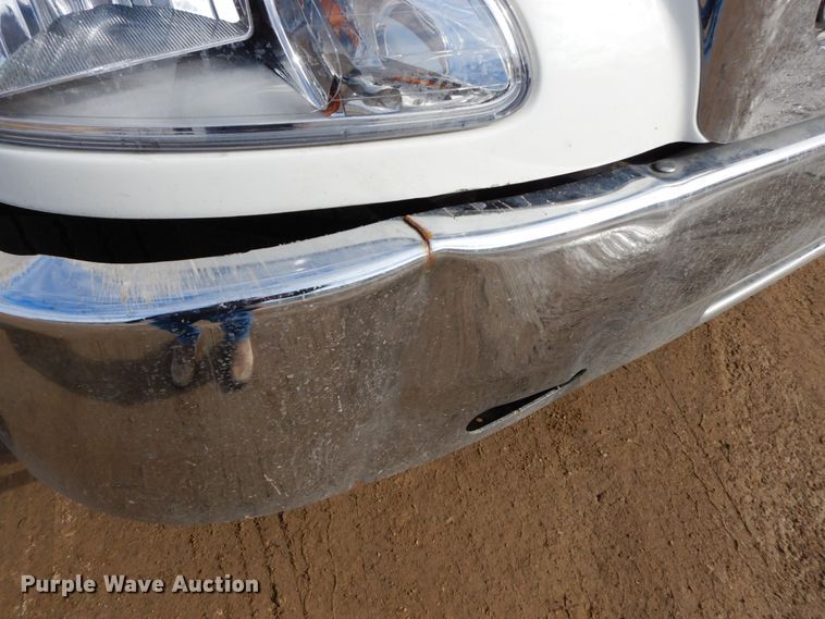 image for item DF6480 2020 Peterbilt 337  rollback truck