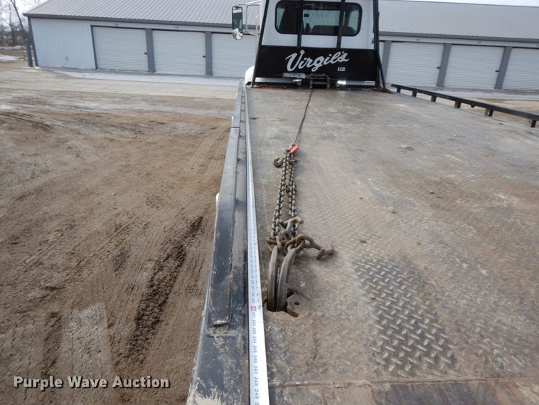 image for item DF6480 2020 Peterbilt 337  rollback truck