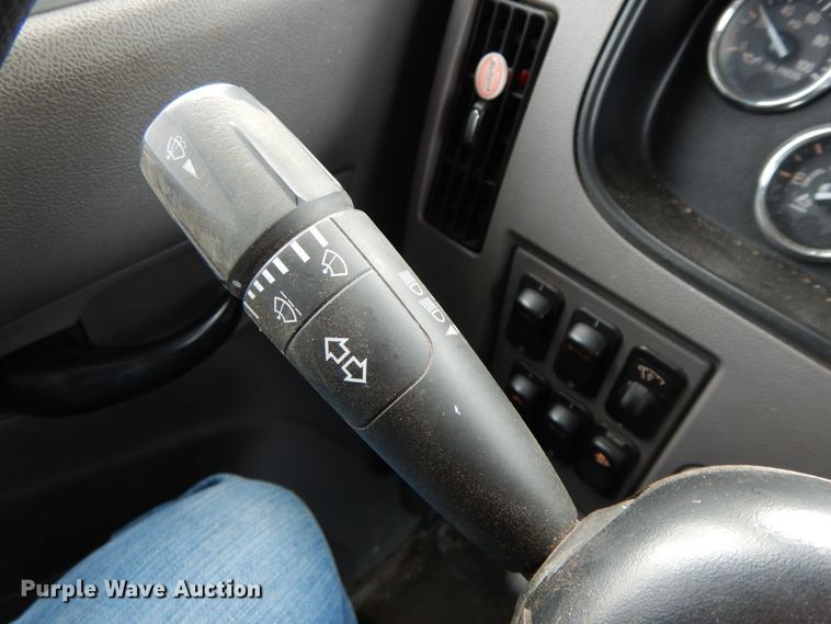 image for item DF6480 2020 Peterbilt 337  rollback truck