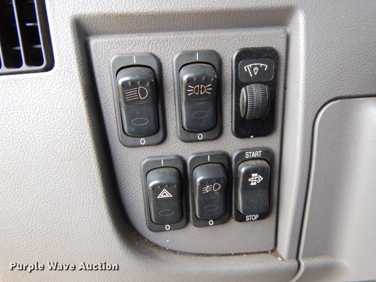 image for item DF6480 2020 Peterbilt 337  rollback truck