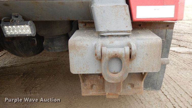 image for item DF6482 2001 Peterbilt 379  tow truck