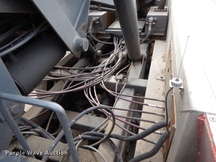 image for item DF6482 2001 Peterbilt 379  tow truck