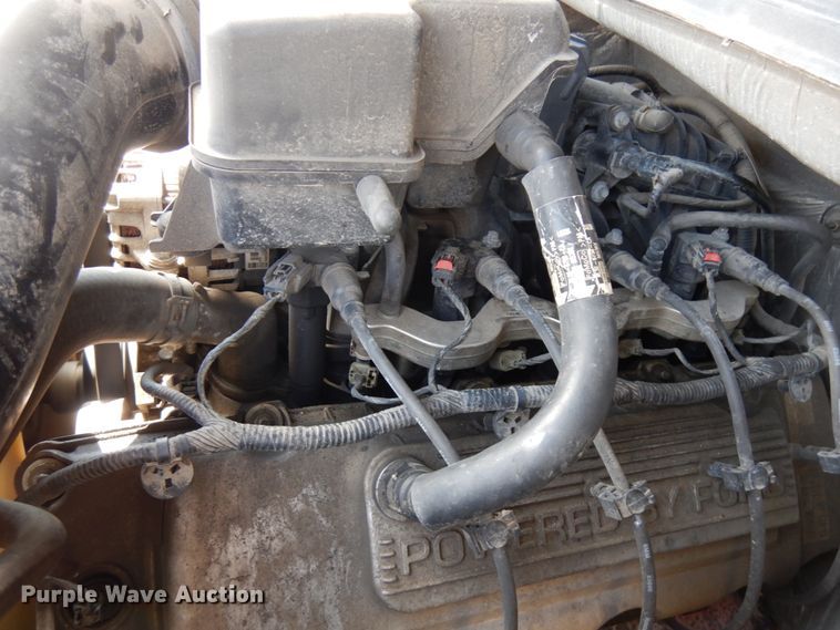 image for item DF6483 2011 Ford F350 Super Duty  SuperCab tow truck