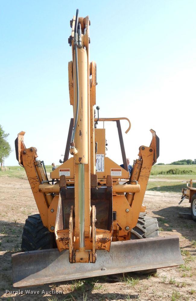 image for item DG0668 1994 Case 560  trencher