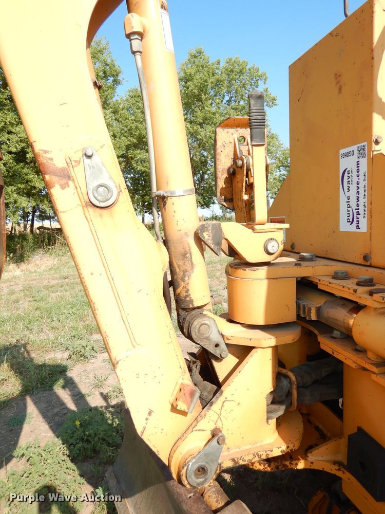 image for item DG0668 1994 Case 560  trencher