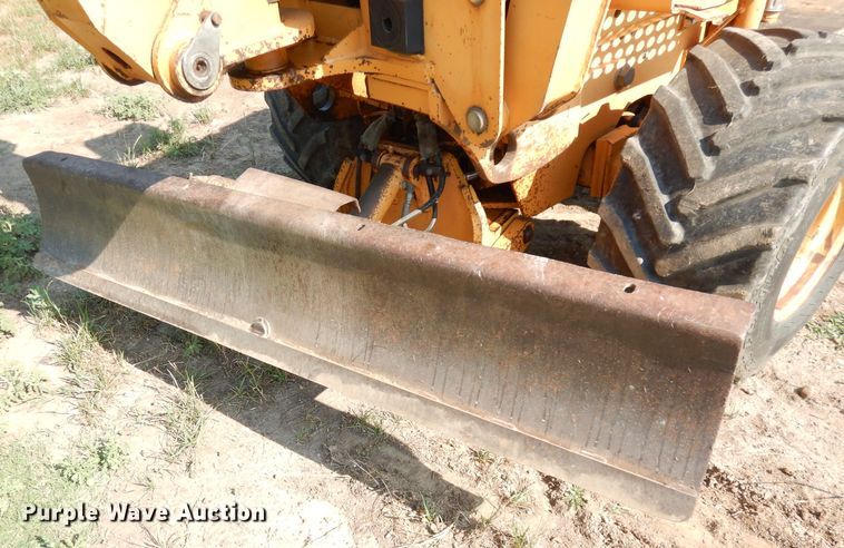 image for item DG0668 1994 Case 560  trencher