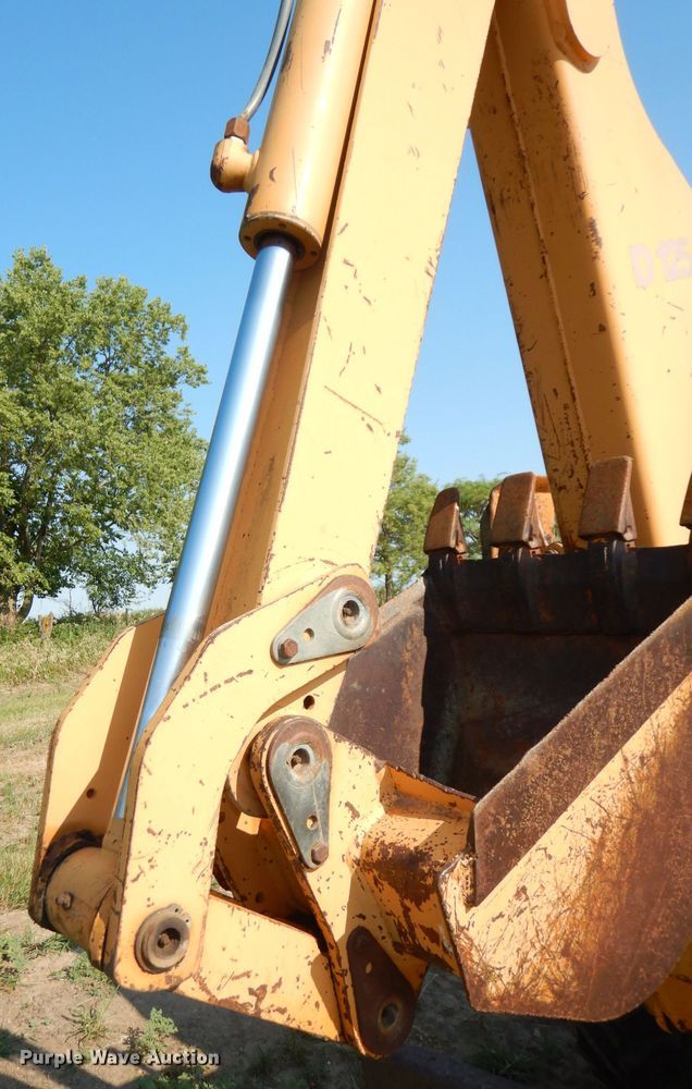 image for item DG0668 1994 Case 560  trencher