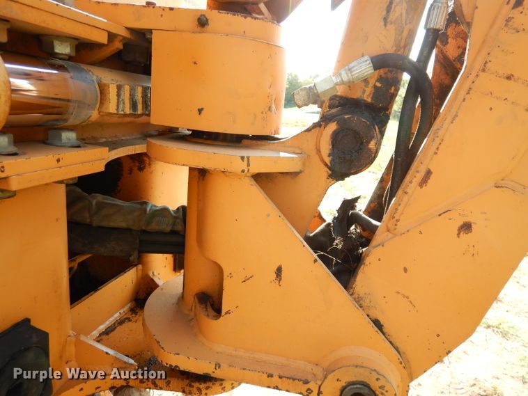 image for item DG0668 1994 Case 560  trencher