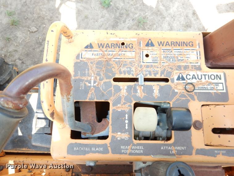 image for item DG0668 1994 Case 560  trencher